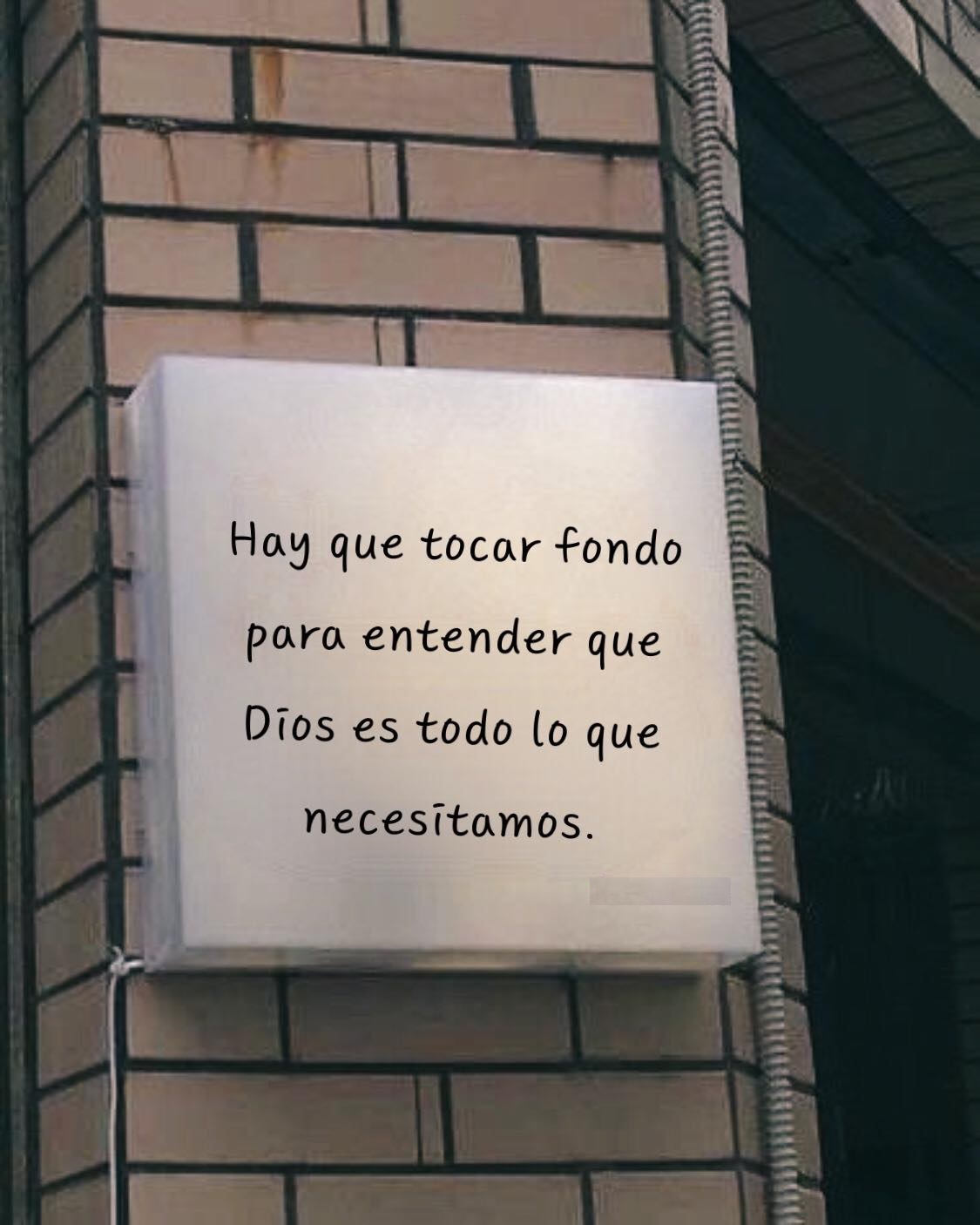 Hay que tocar fondo para entender que Dios es todo lo que necesitamos