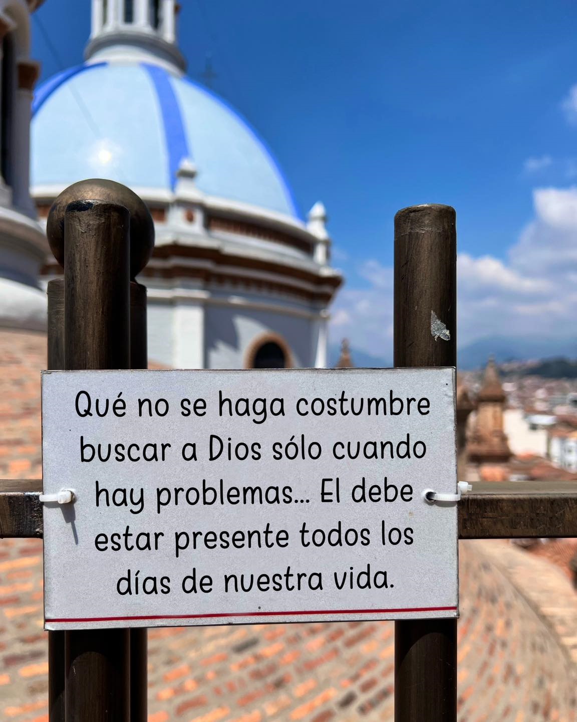 Que no se haga costumbre buscar a Dios solo cuando hay problemas… - FRASES .PW