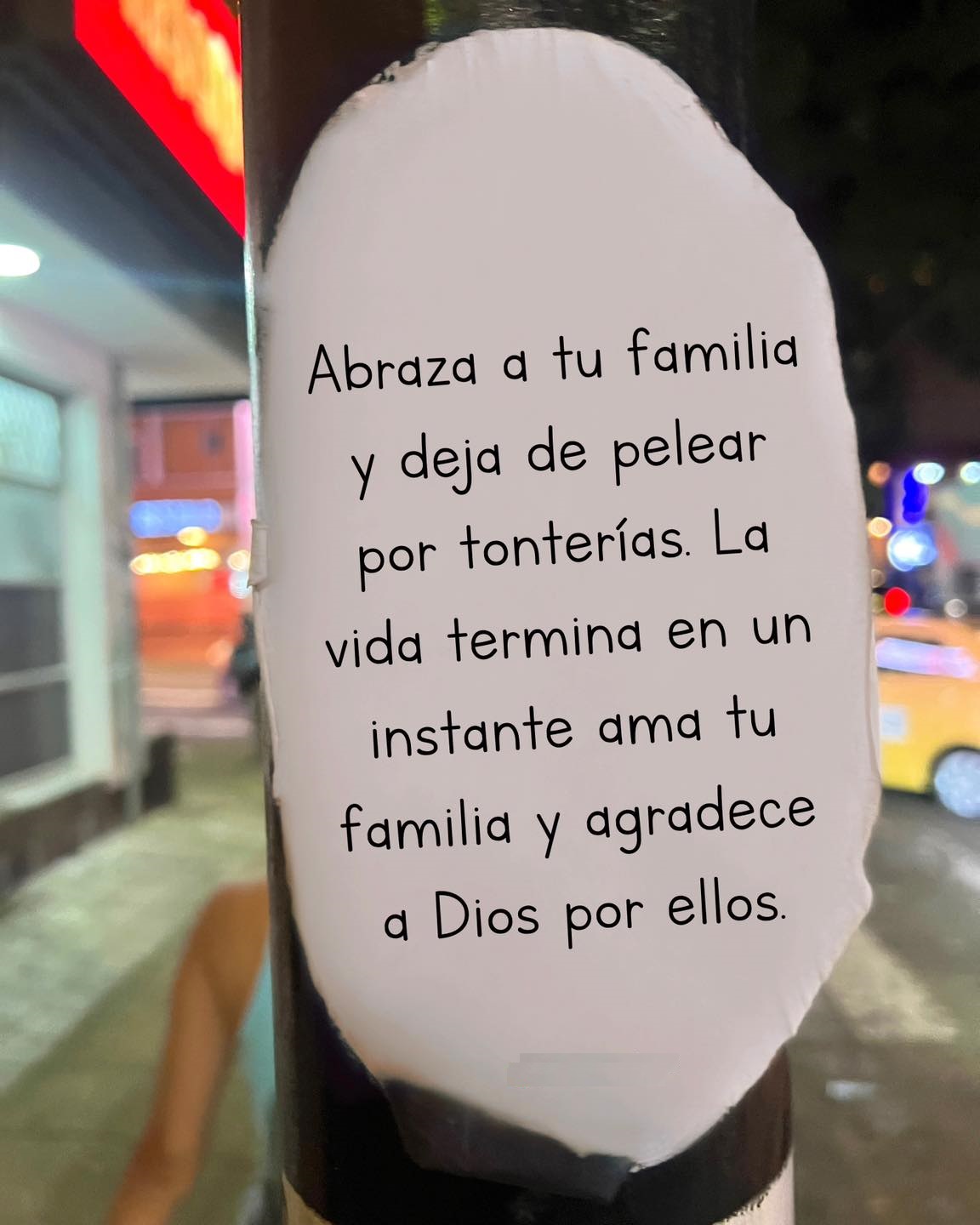 Abraza a tu familia y dejar de pelear por tonterías