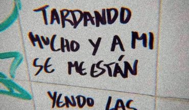 Estás tardando mucho y a mi se me estan yendo la ganas